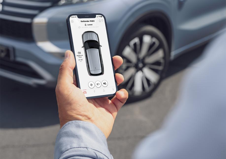 Mitsubishi Outlander PHEV connectiviteit